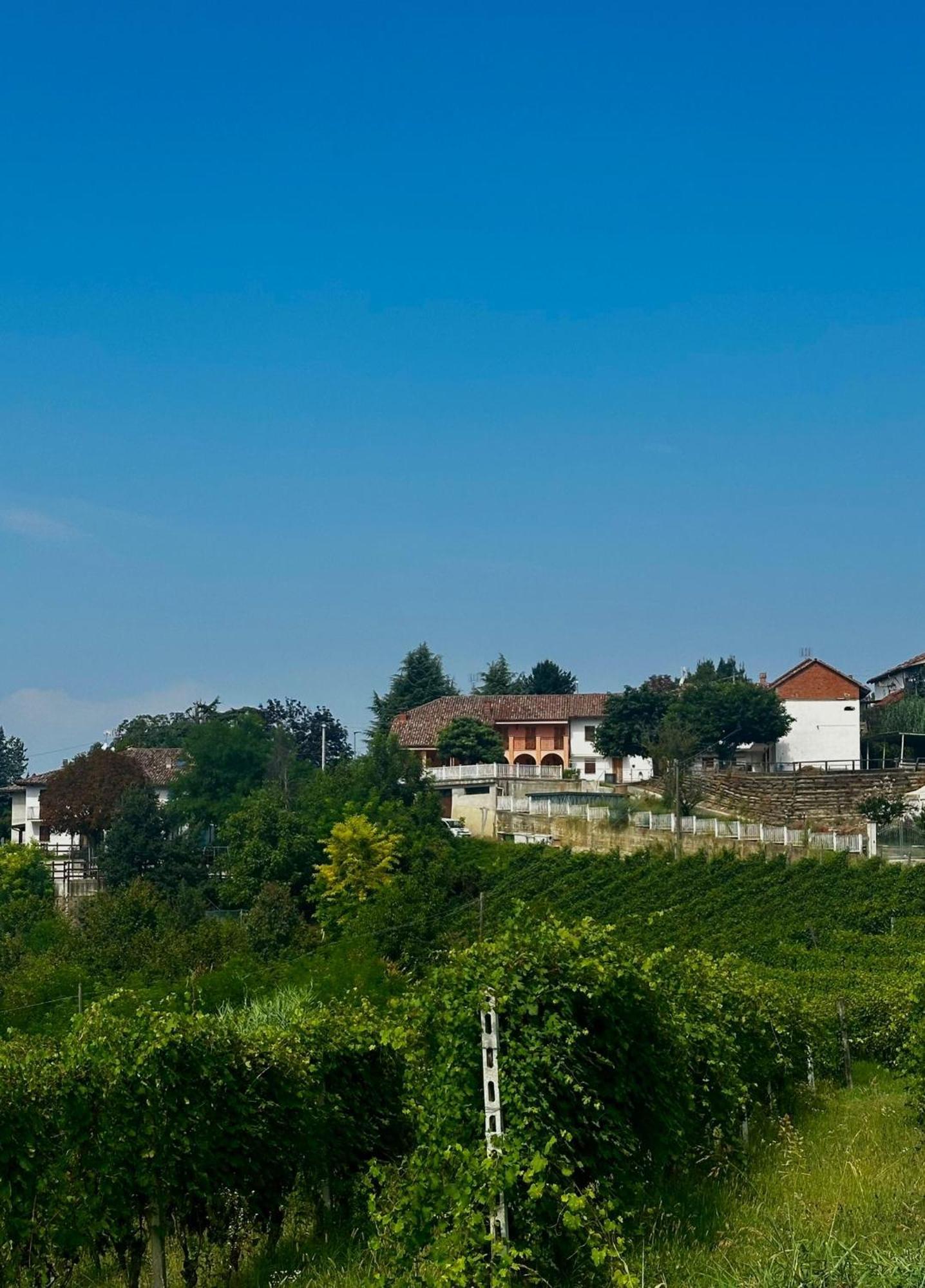 Villa A Casa Dei Nonni Neive Esterno foto